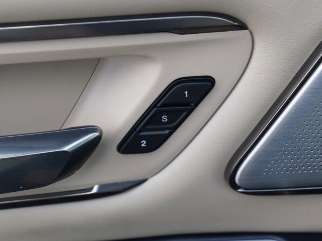 Used 2019 RAM 1500 Limited AWD/4WD image 16