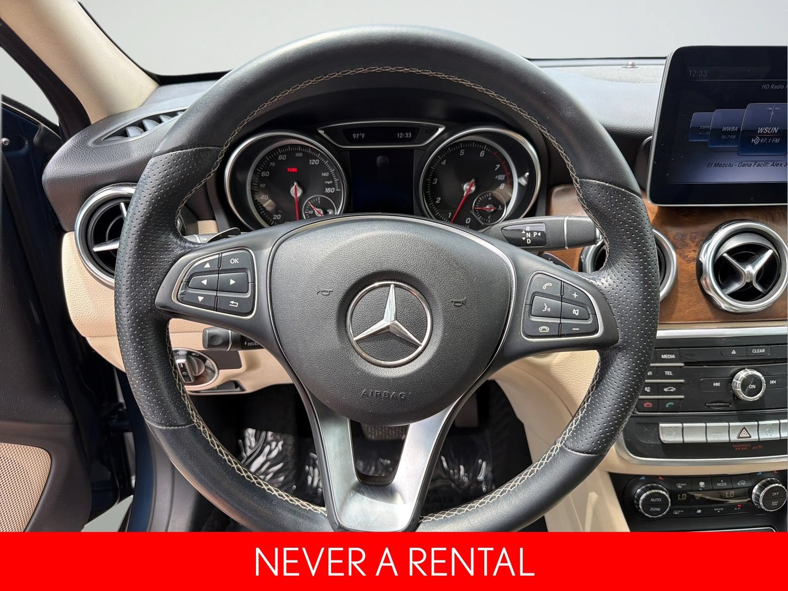 Used 2019 Mercedes-Benz GLA 250 image 12