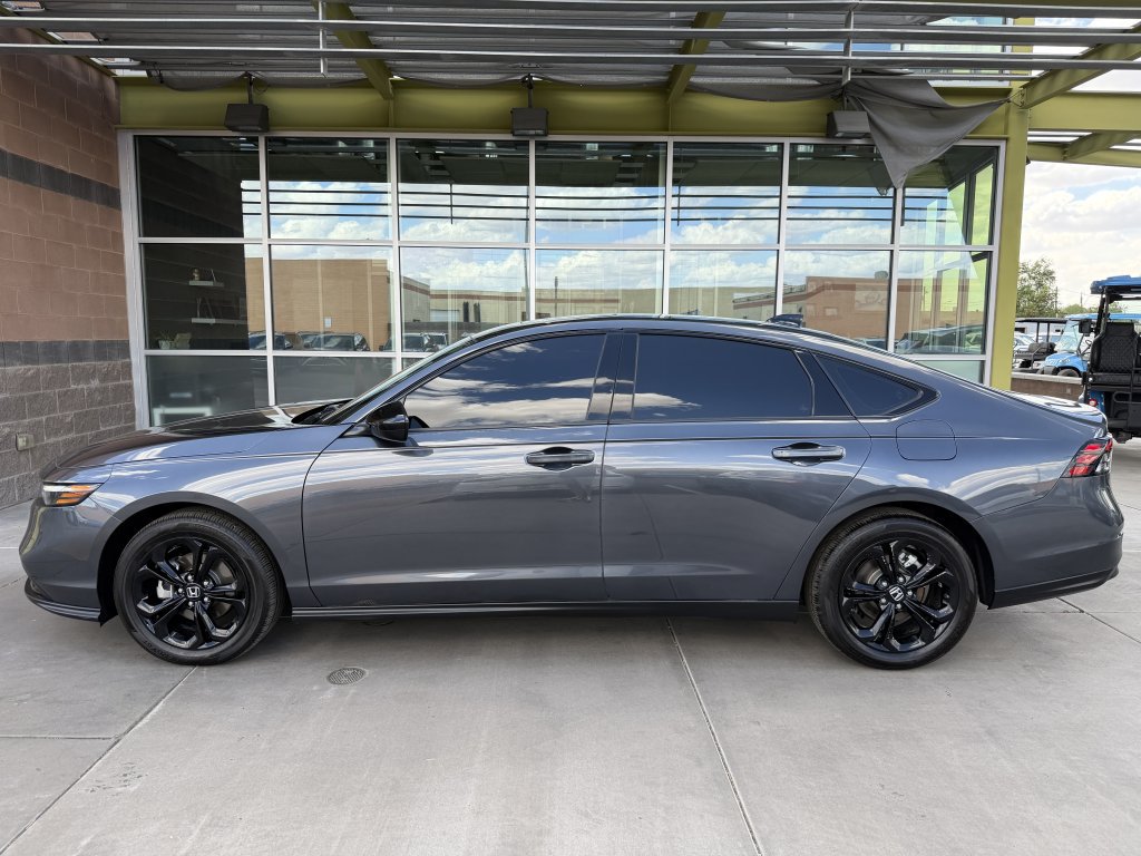 Used 2025 Honda Accord SE image 7