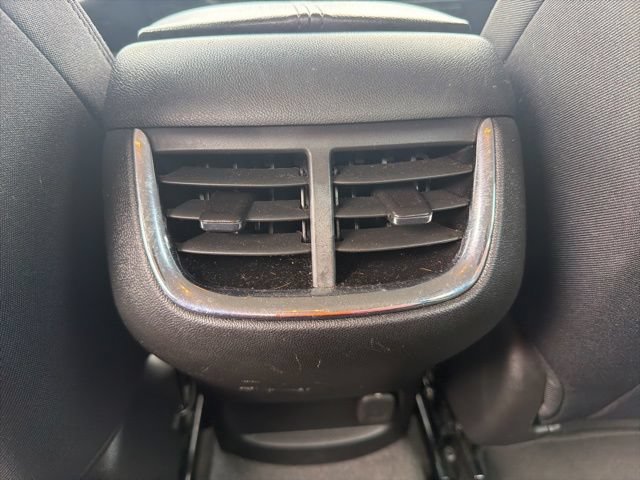 Used 2024 Chevrolet Malibu LT FWD image 13