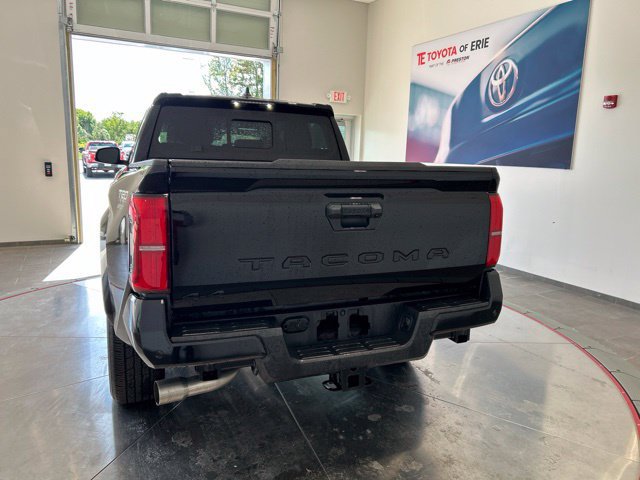Certified 2024 Toyota Tacoma TRD Sport w/ TRD Sport Upgrade Package AWD/4WD image 5