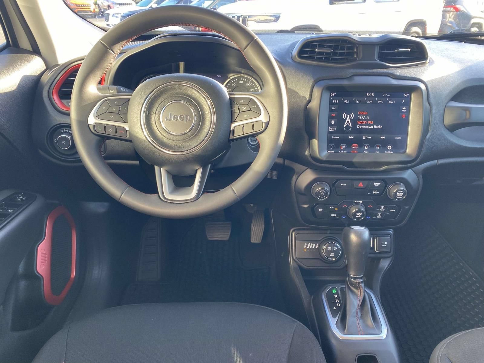 Used 2023 Jeep Renegade Trailhawk AWD/4WD image 20