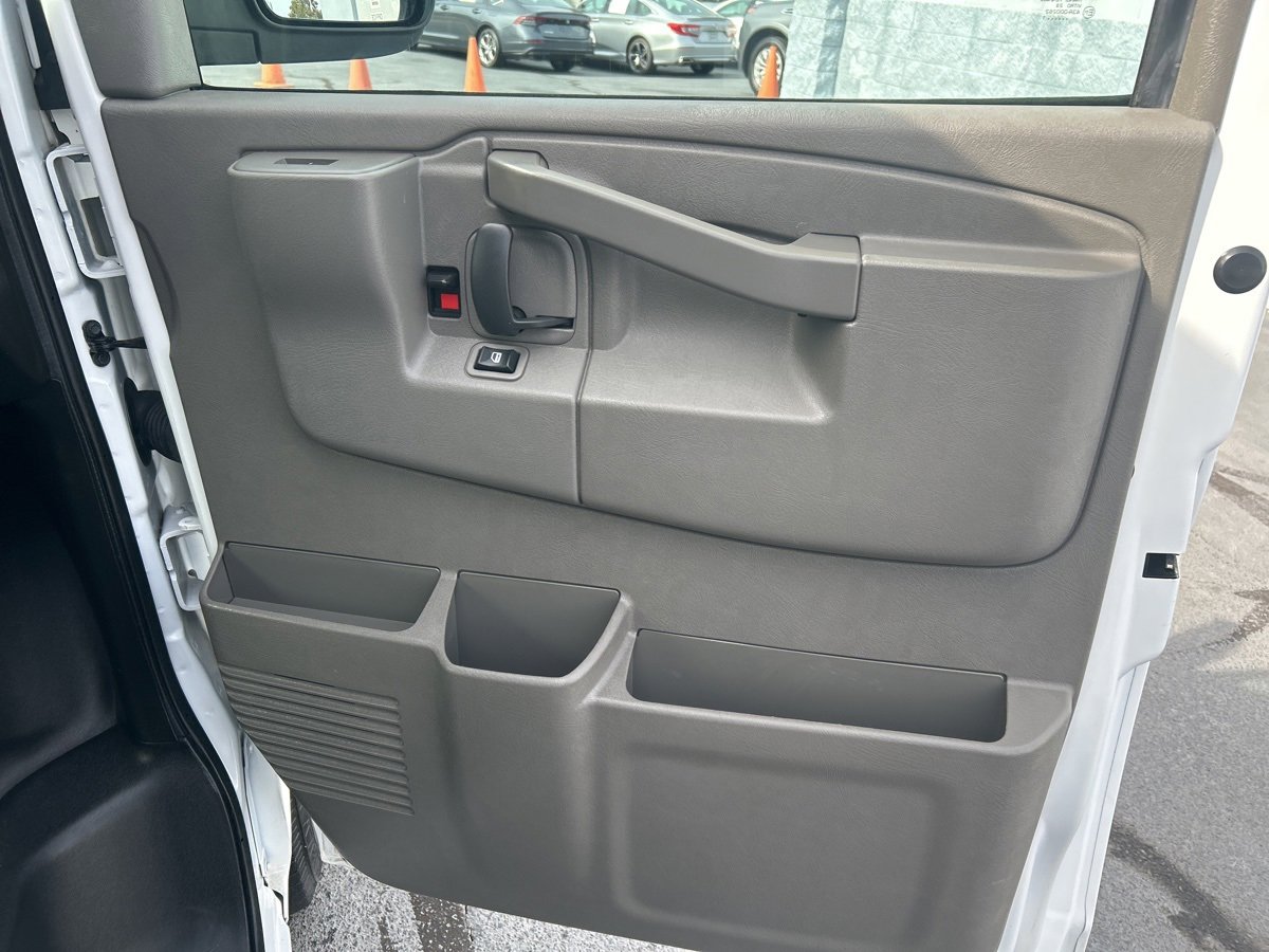 Used 2022 Chevrolet Express 2500 w/ Driver Convenience Package image 36