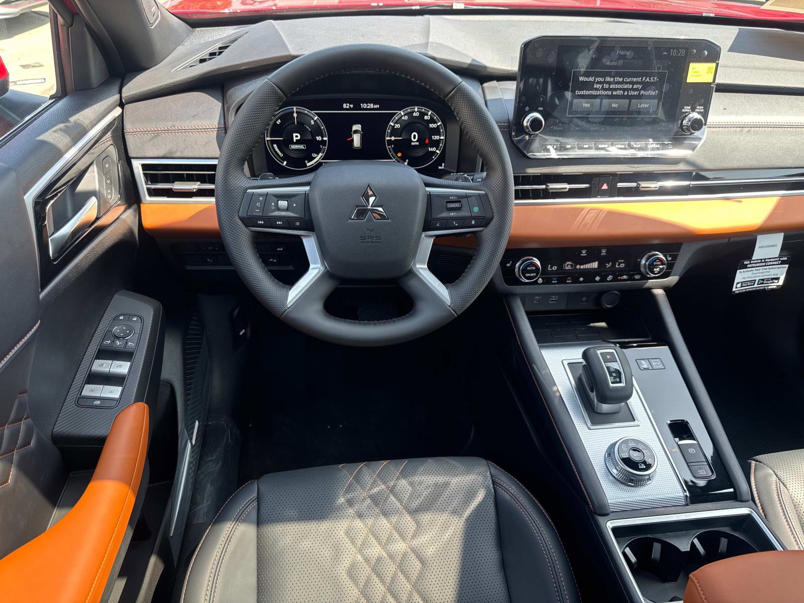 New 2025 Mitsubishi Outlander SEL image 10