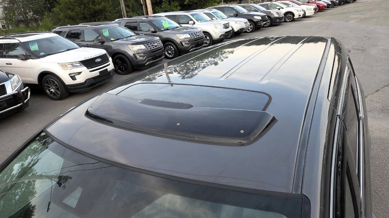 Used 2014 Honda Odyssey Touring Elite image 23
