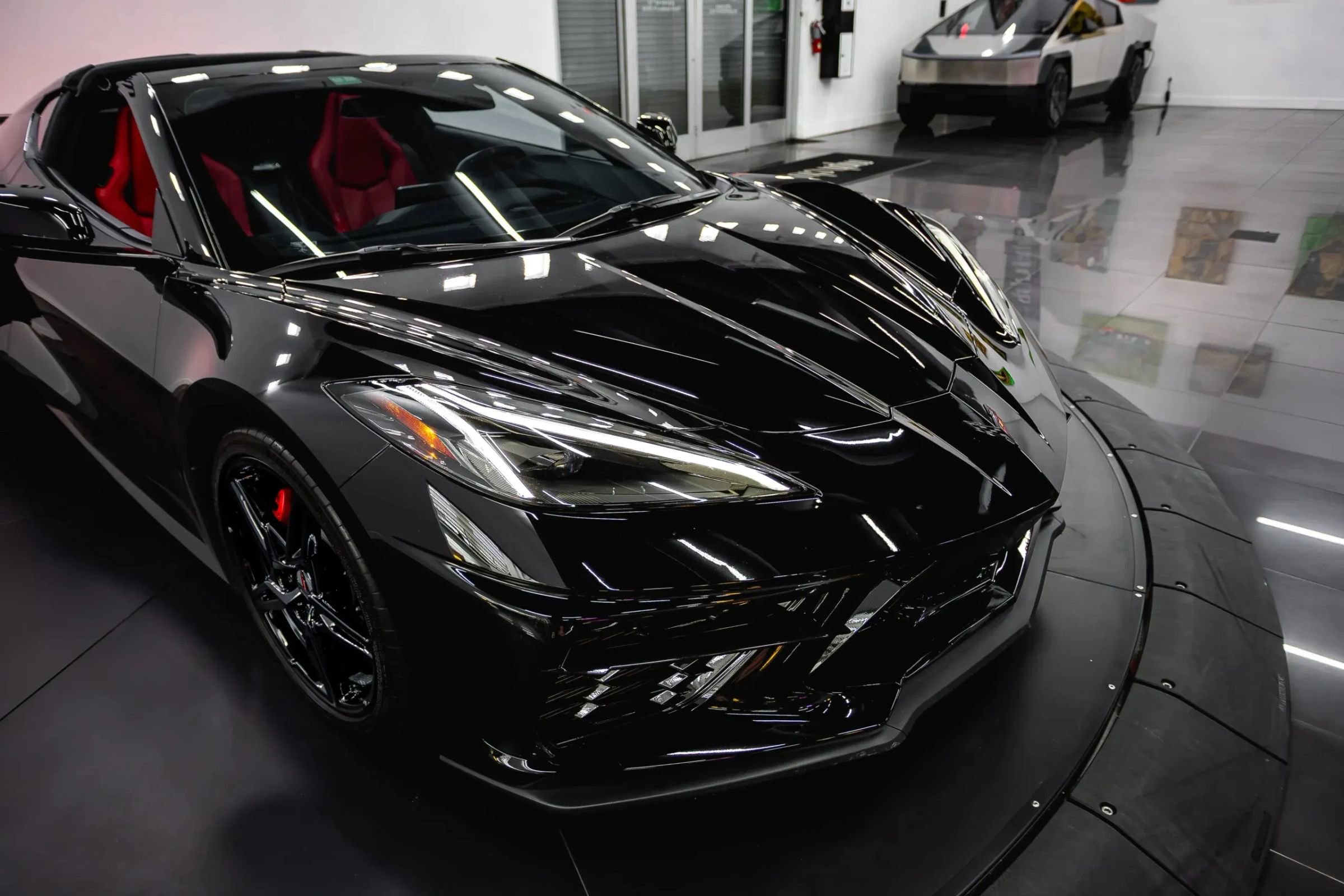 Used 2023 Chevrolet Corvette Stingray Coupe w/ 1LT image 21