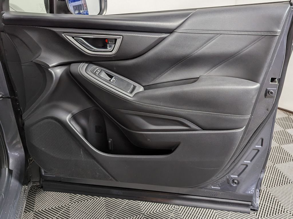 Used 2020 Subaru Forester Limited image 31