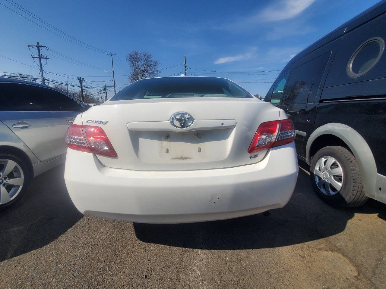 Used 2011 Toyota Camry LE w/ LE Extra-Value Pkg image 6