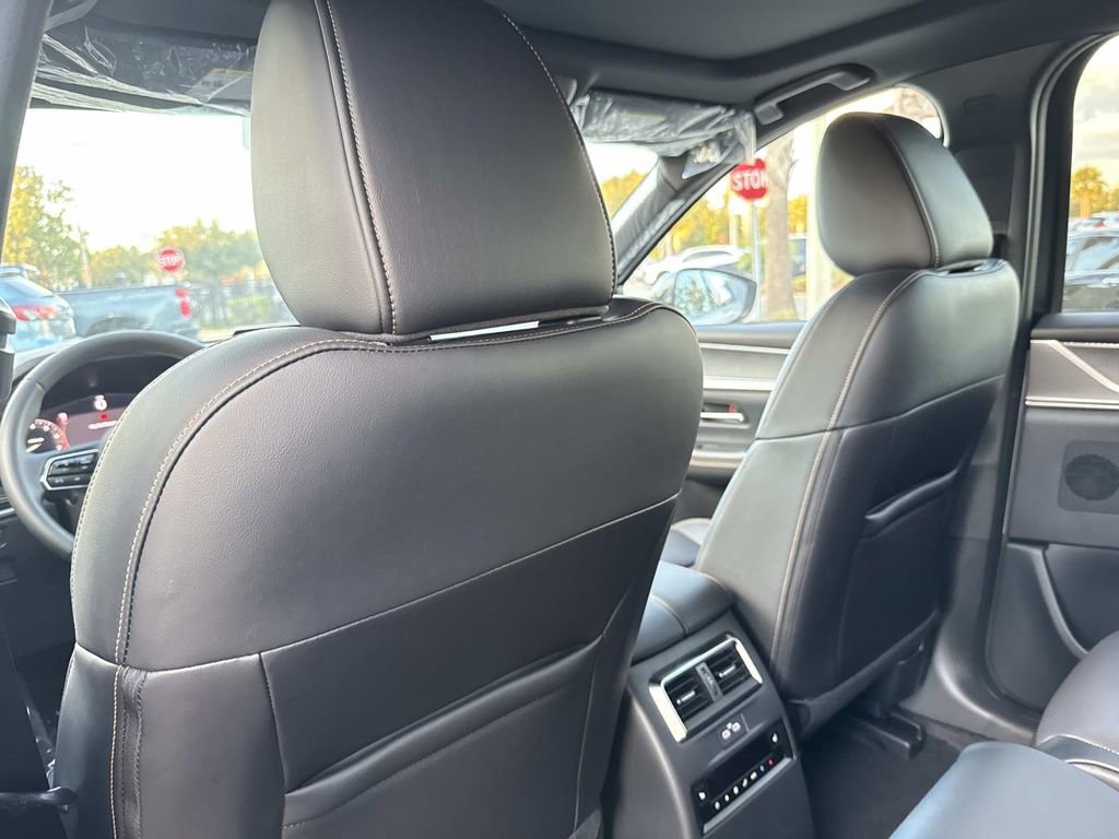New 2026 MAZDA CX-90 3.3 Turbo S w/ Premium Package image 17