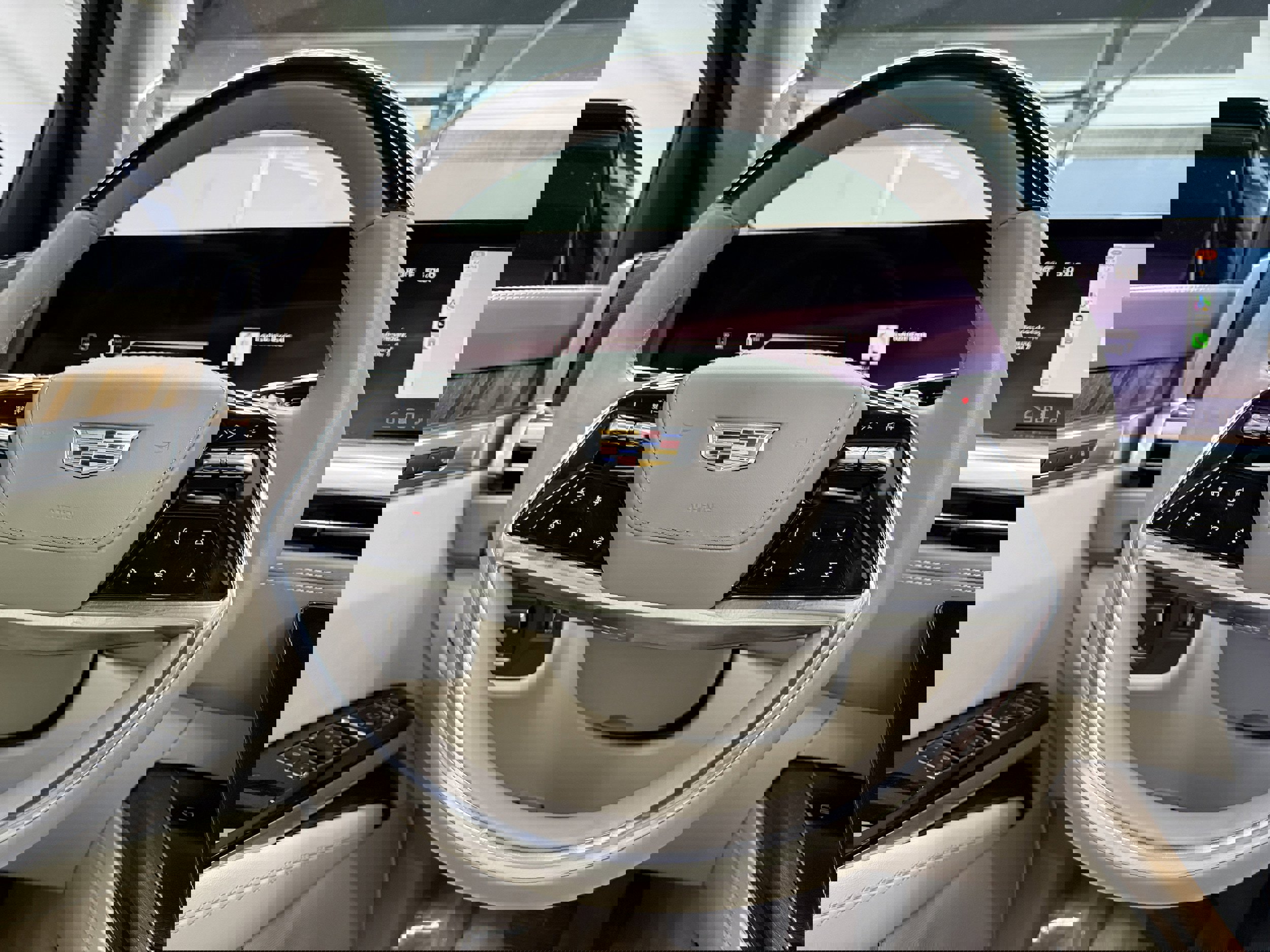 Used 2025 Cadillac Escalade ESV Sport Platinum image 19