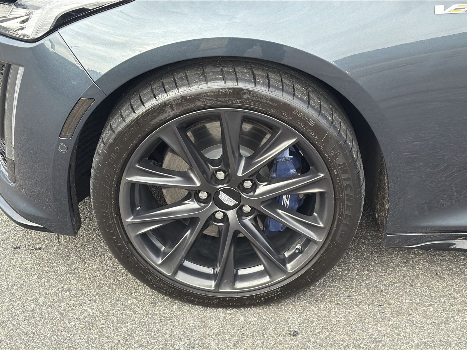 Used 2022 Cadillac CT5 V w/ Premium Package image 12