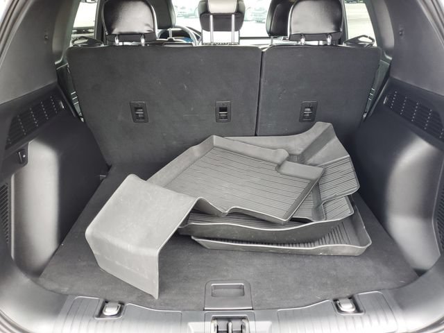 Certified 2023 Ford Escape Platinum AWD/4WD image 36