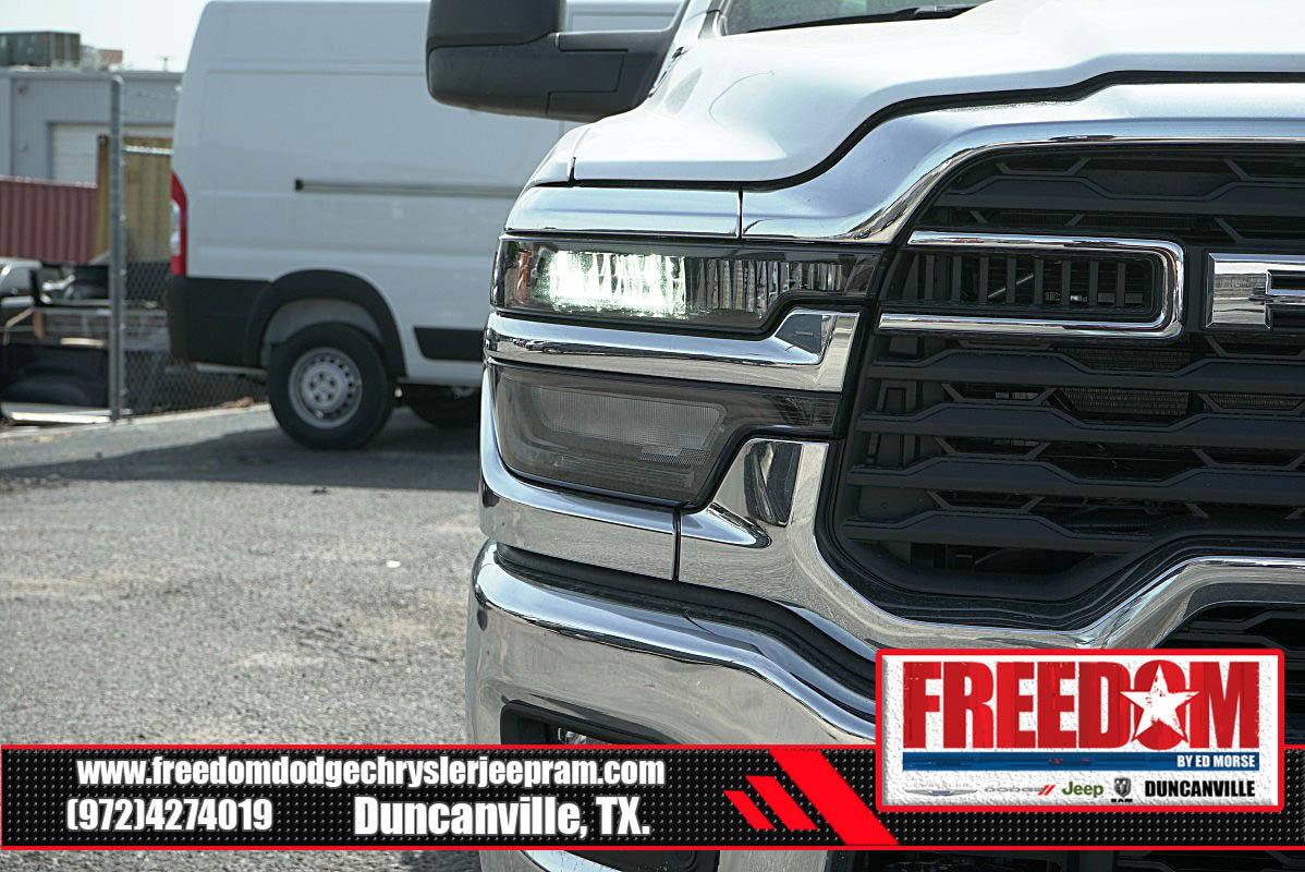 New 2025 RAM 2500 Tradesman image 42