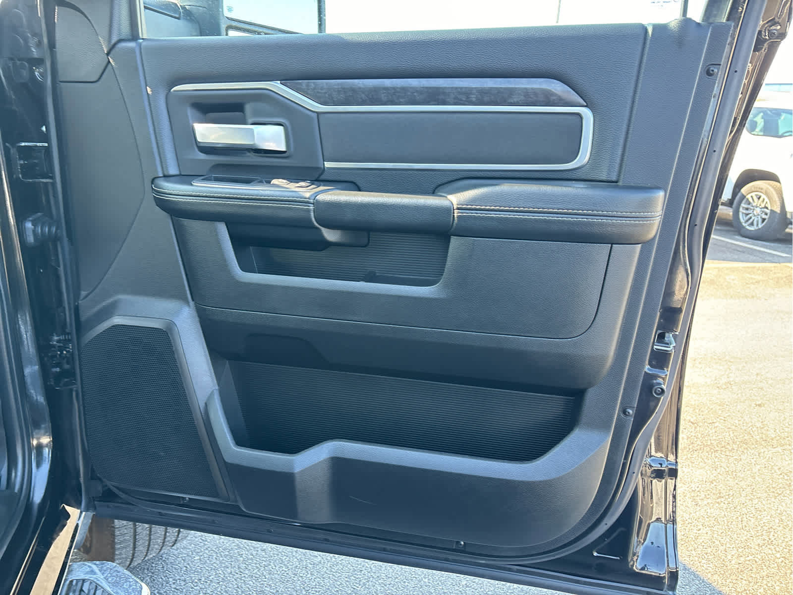 Used 2024 RAM 2500 Big Horn w/ Bed Utility Group image 26