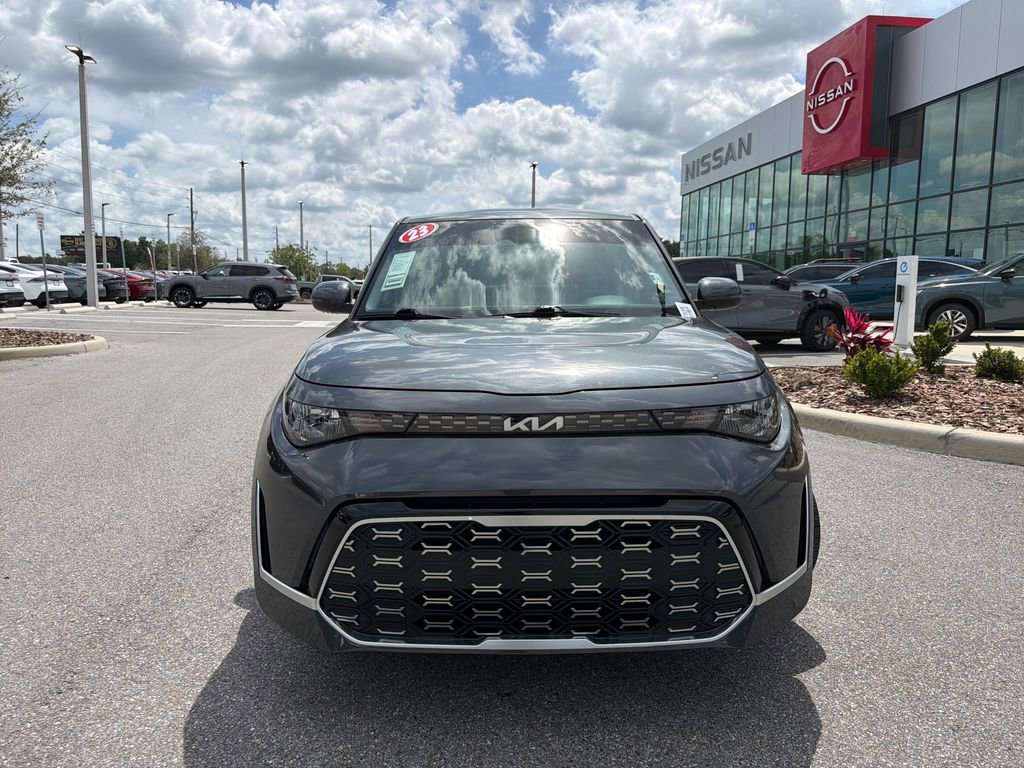 Used 2023 Kia Soul GT-Line FWD image 2