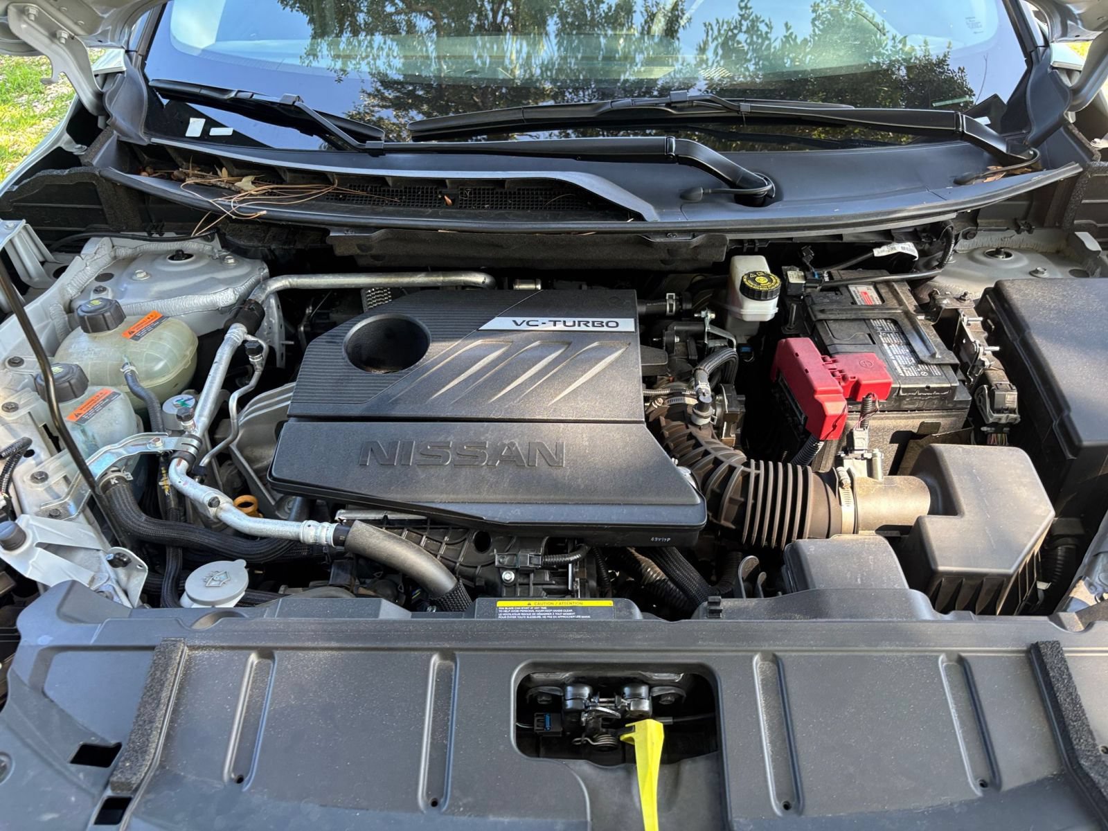 Used 2025 Nissan Rogue SV AWD/4WD image 33