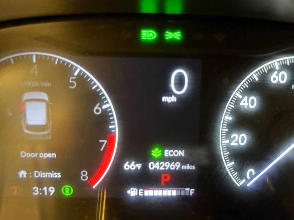 Used 2023 Honda HR-V EX-L image 10