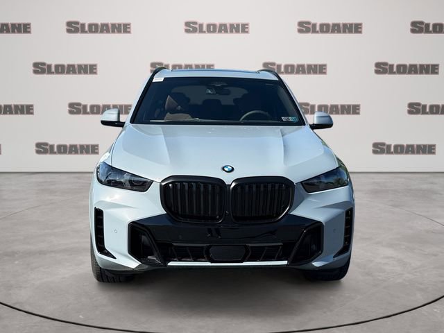 New 2026 BMW X5 xDrive40i w/ M Sport Package AWD/4WD image 8