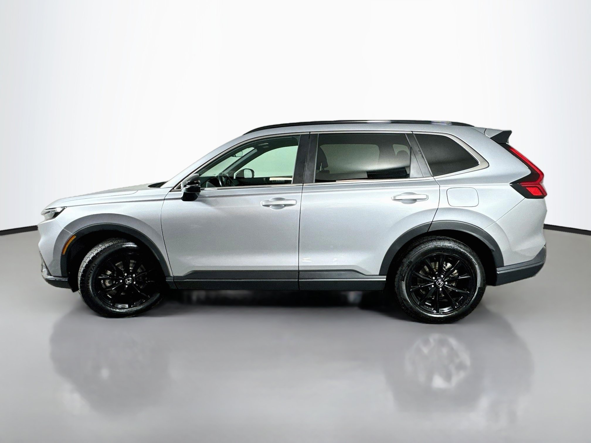 Certified 2025 Honda CR-V Sport-L image 4