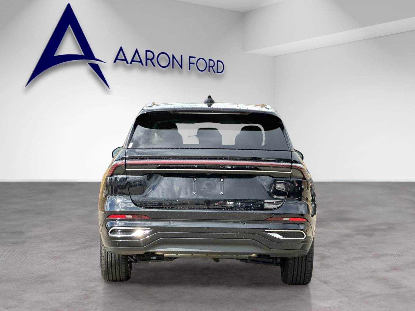 Used 2024 Lincoln Nautilus Black Label AWD/4WD image 5