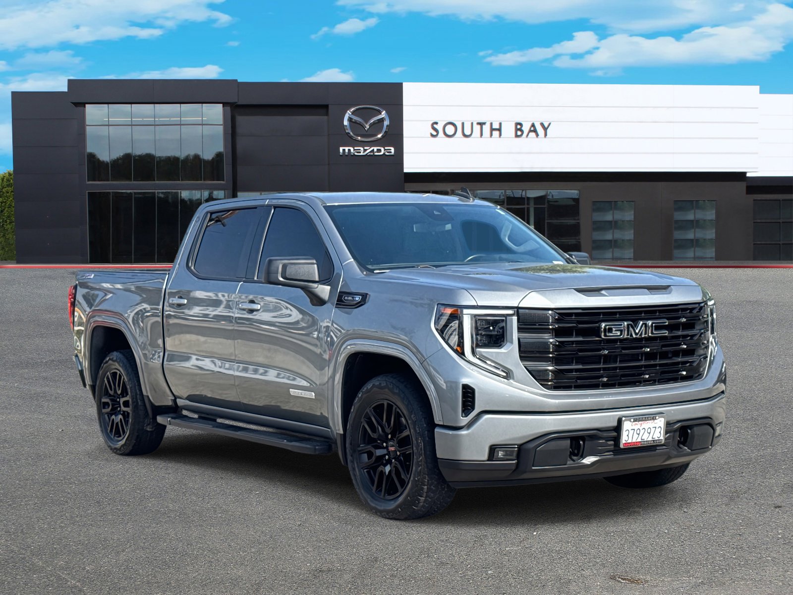 Used 2024 GMC Sierra 1500 Elevation w/ LPO, Elevation Black Package