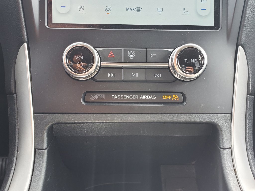 Used 2024 Ford Edge SEL w/ Convenience Package AWD/4WD image 30