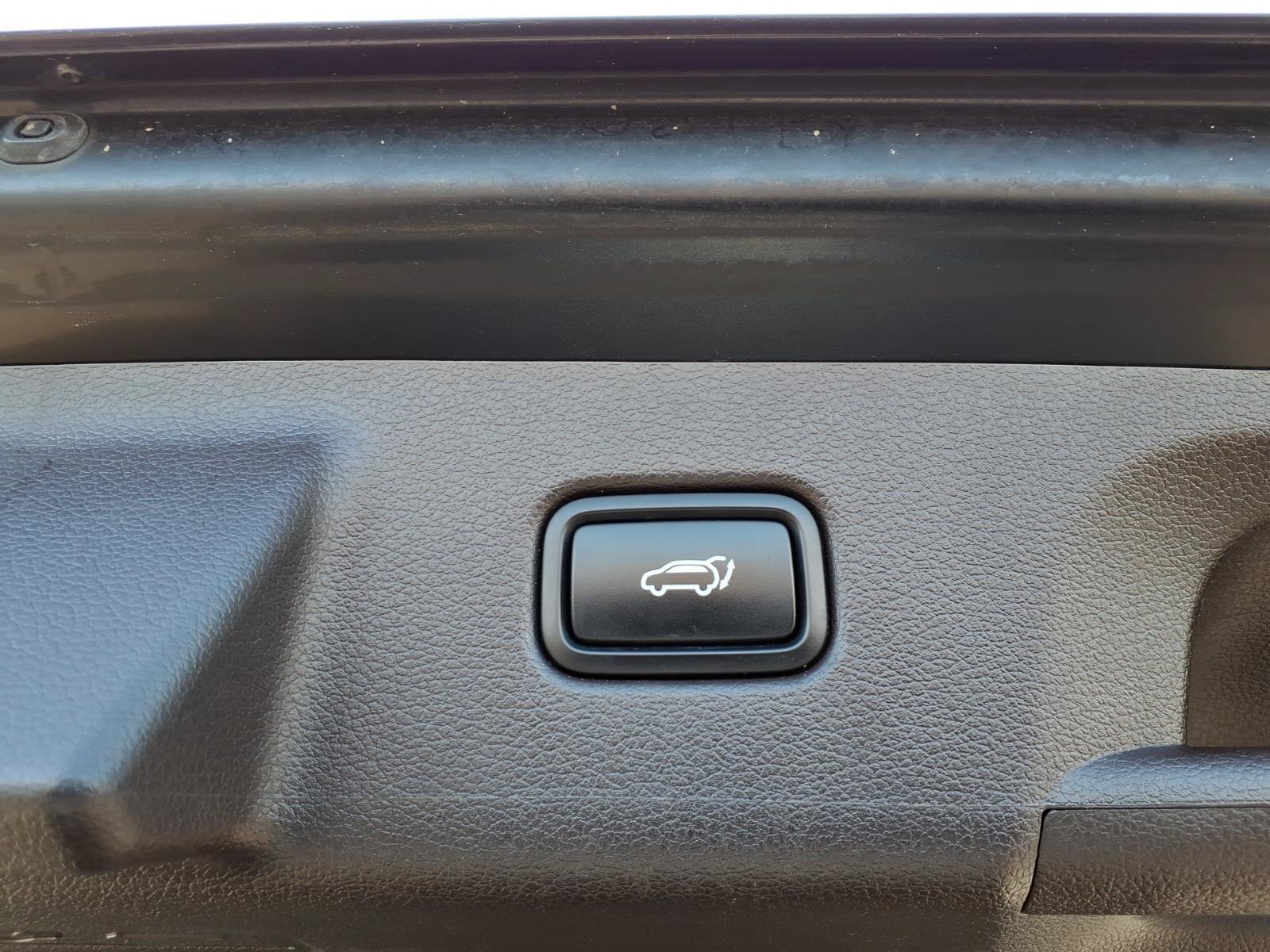 Used 2020 Hyundai Palisade Limited FWD image 6