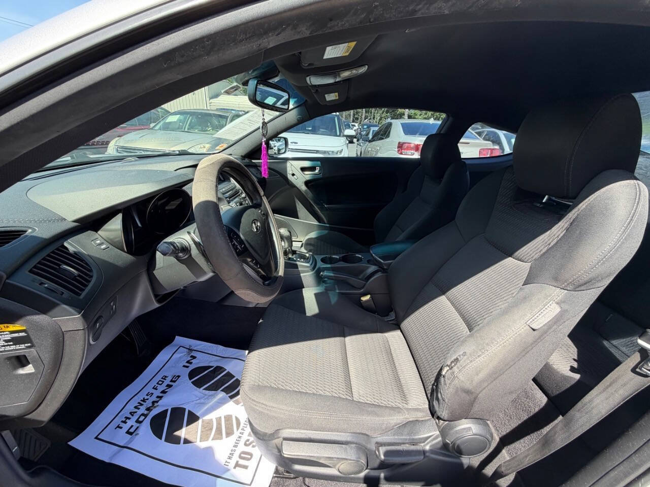 Used 2015 Hyundai Genesis 3.8 RWD image 10