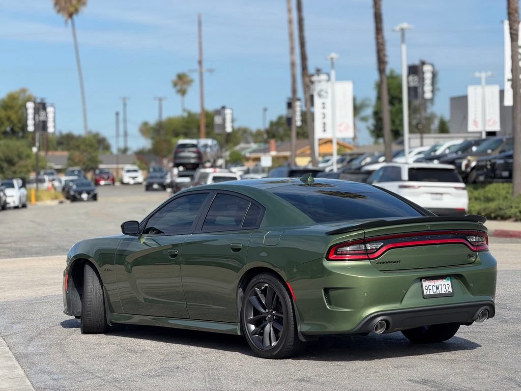 Used 2022 Dodge Charger R/T w/ Performance Handling Group RWD image 2