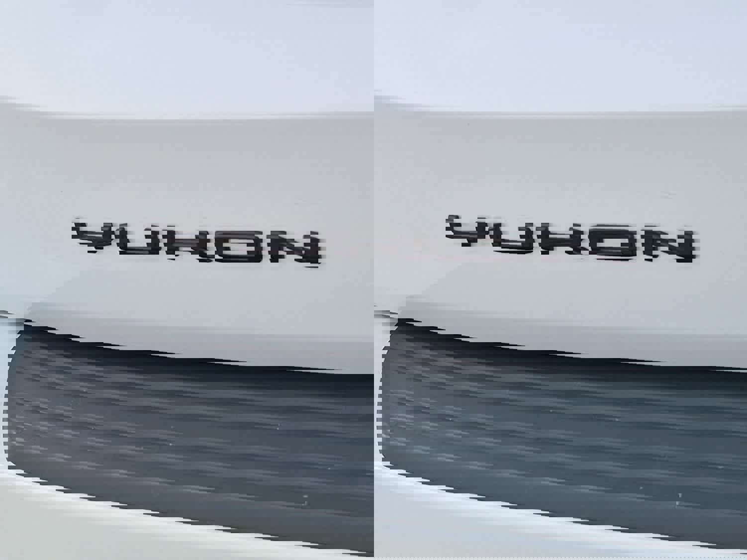 Used 2023 GMC Yukon XL AT4 w/ AT4 Premium Package image 27