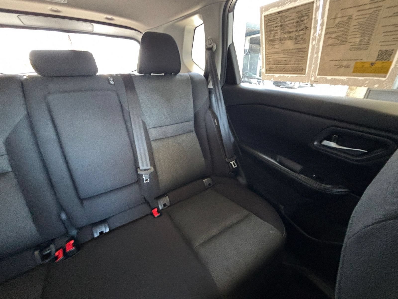 Used 2025 Nissan Rogue SV FWD image 39
