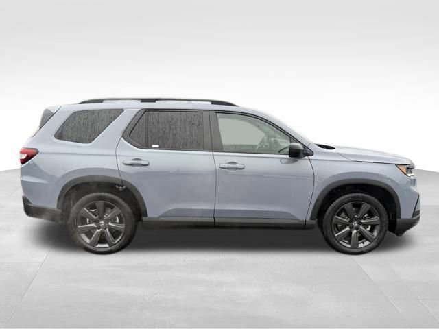 New 2025 Honda Pilot Sport image 8