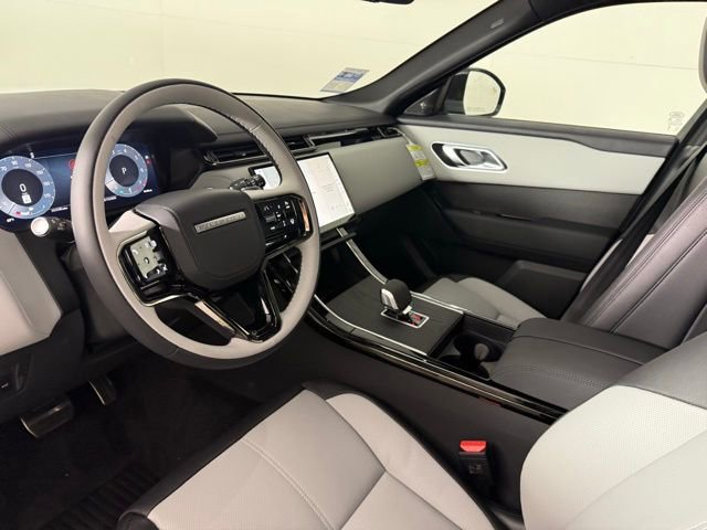 New 2026 Land Rover Range Rover Velar Dynamic SE image 15