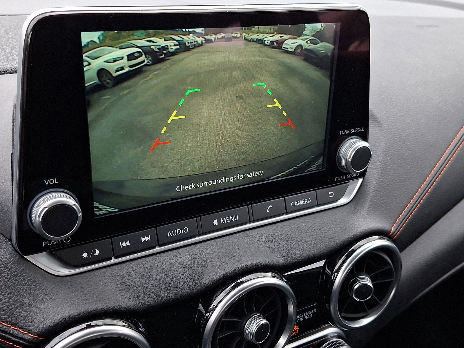 Used 2025 Nissan Sentra SR FWD image 15