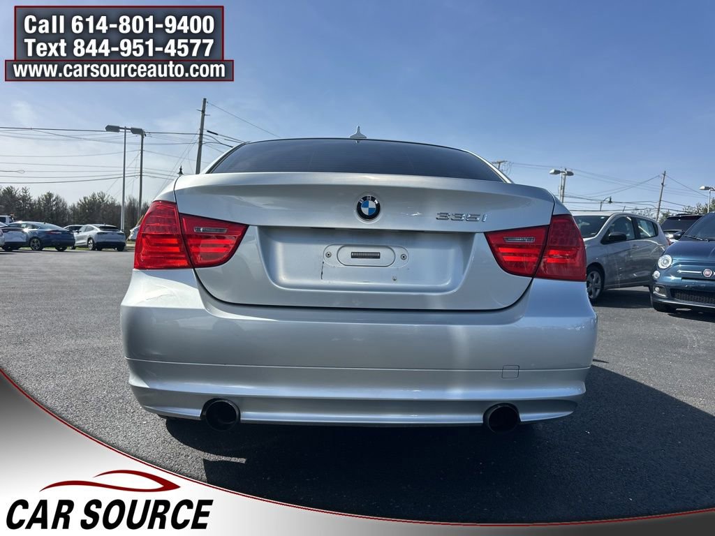 Used 2011 BMW 335i xDrive 335i xDrive image 4