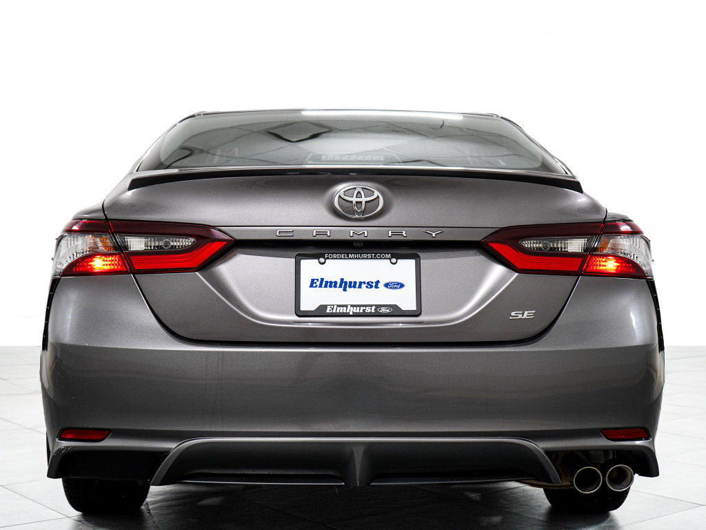 Used 2024 Toyota Camry SE FWD image 6