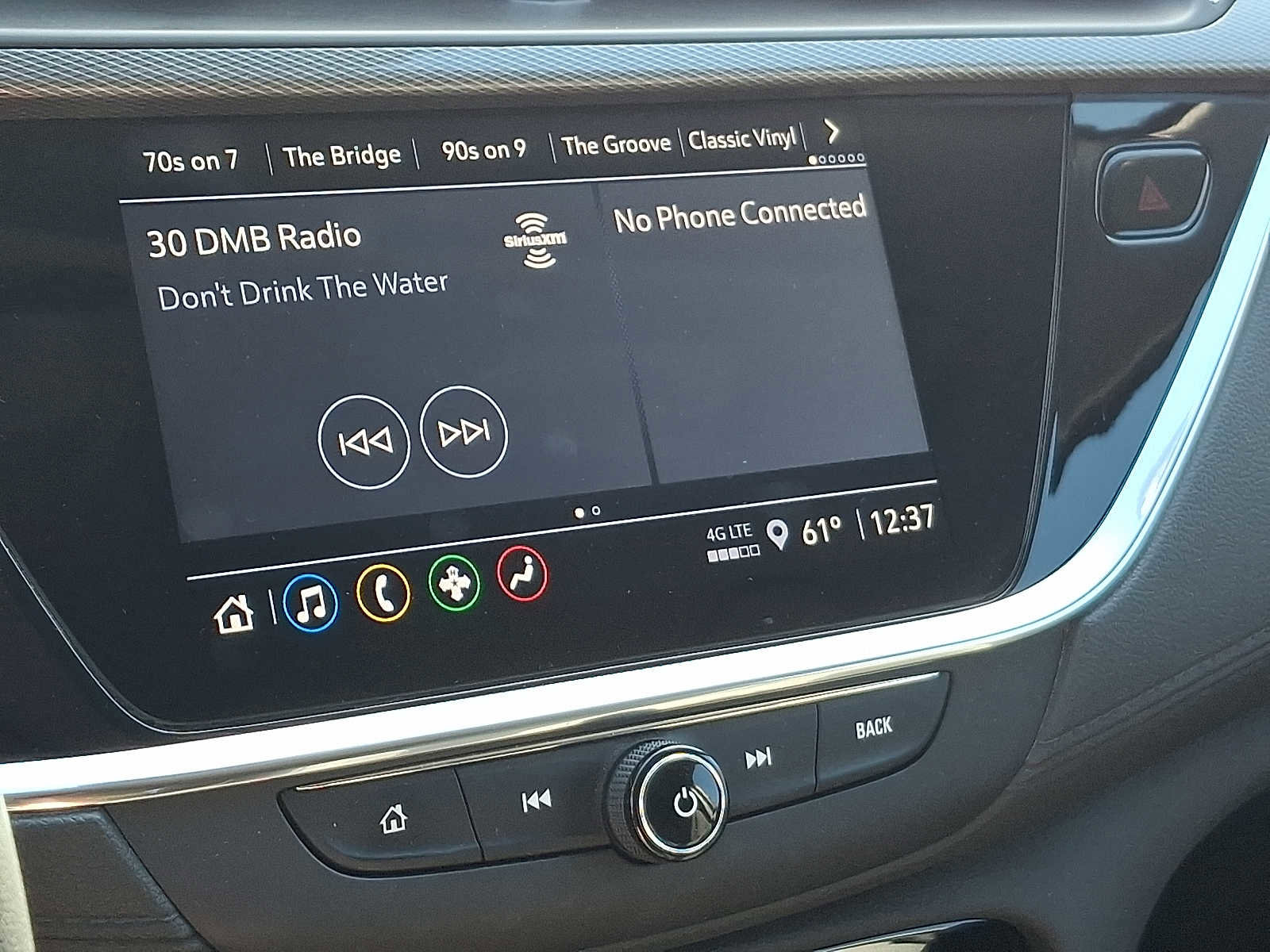 Used 2023 Buick Encore GX Select w/ Sport Touring Package image 24