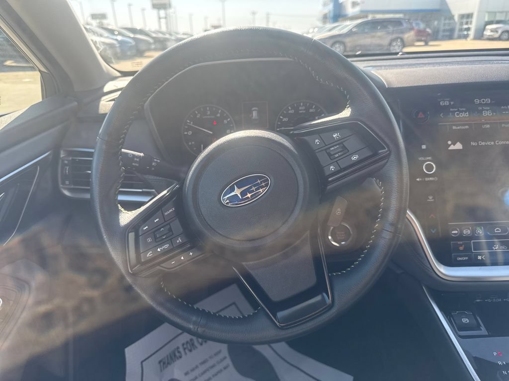 Used 2025 Subaru Outback Onyx Edition AWD/4WD image 15