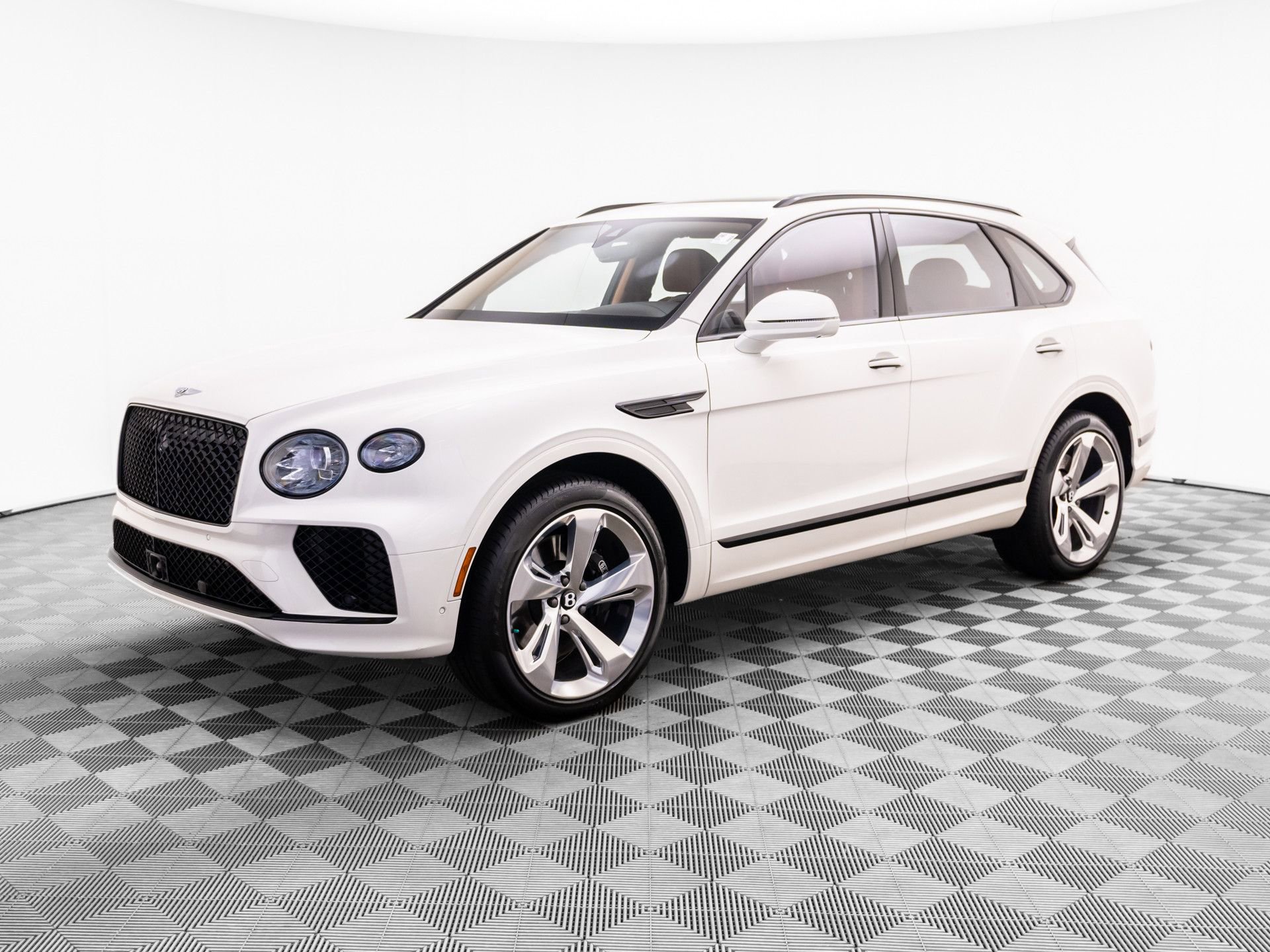 Used 2024 Bentley Bentayga