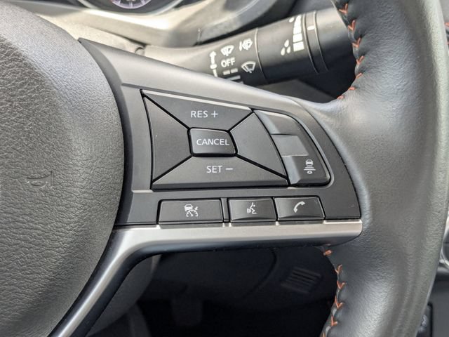 Used 2025 Nissan Sentra SR w/ SR Premium Package FWD image 31