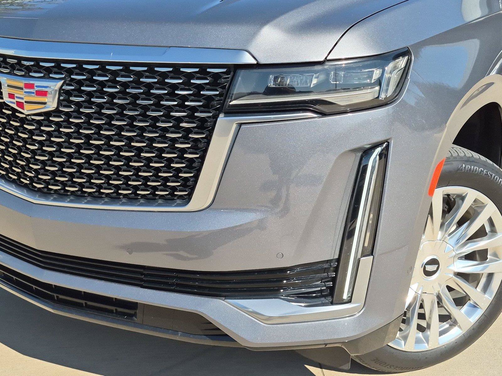 Used 2022 Cadillac Escalade ESV Premium Luxury AWD/4WD image 7