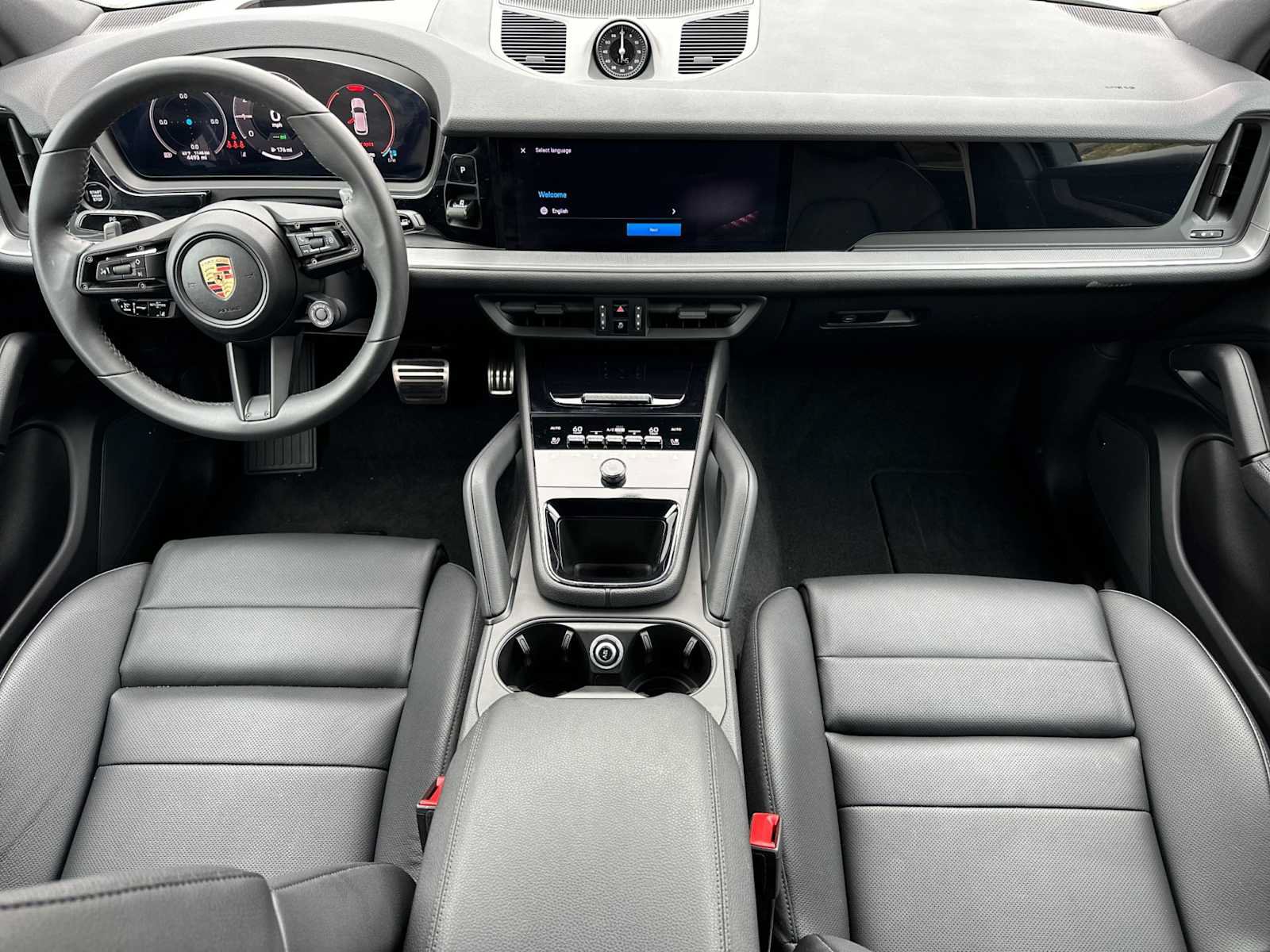 Certified 2025 Porsche Cayenne S AWD/4WD image 6