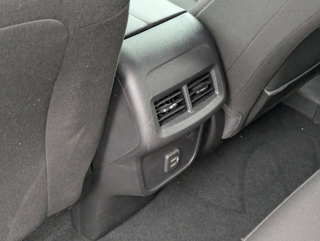 Used 2023 GMC Terrain SLE w/ Driver Convenience Package AWD/4WD image 30