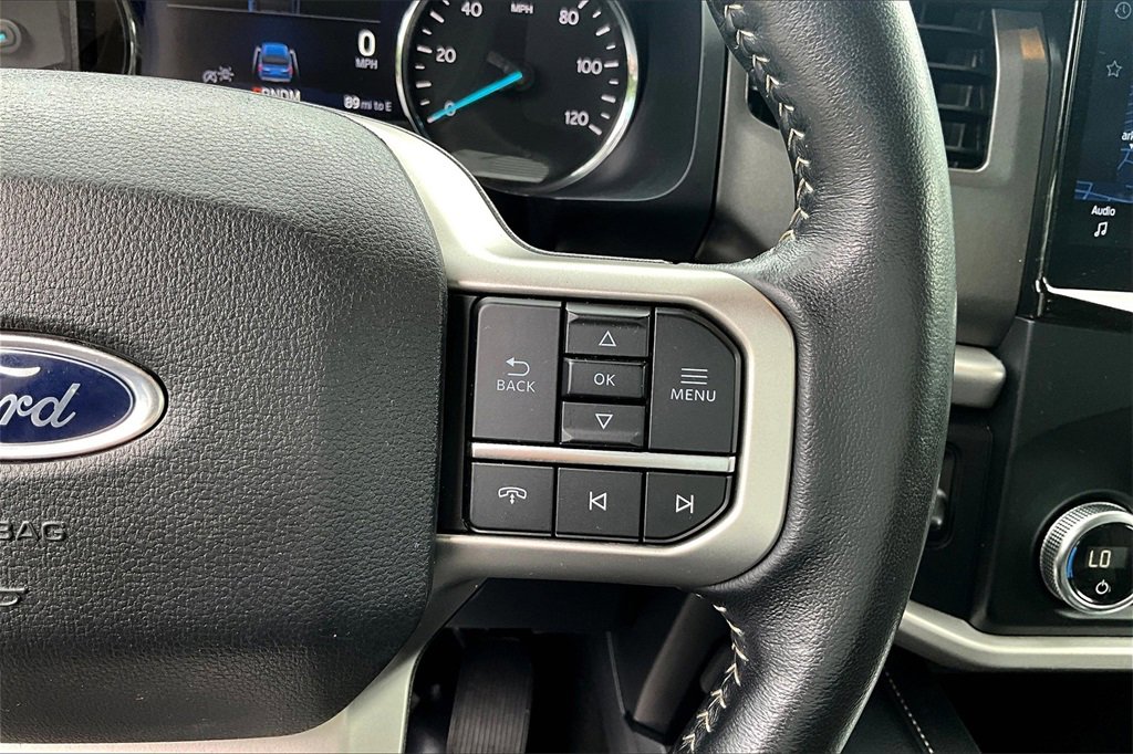 Used 2024 Ford Expedition XLT image 12
