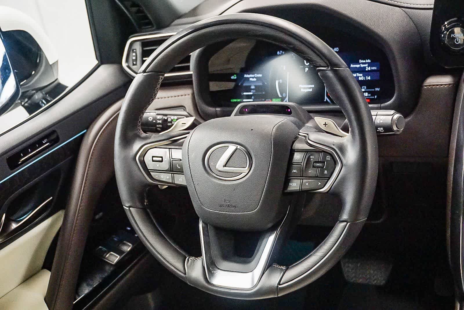 Certified 2025 Lexus LX 700h Luxury AWD/4WD image 16