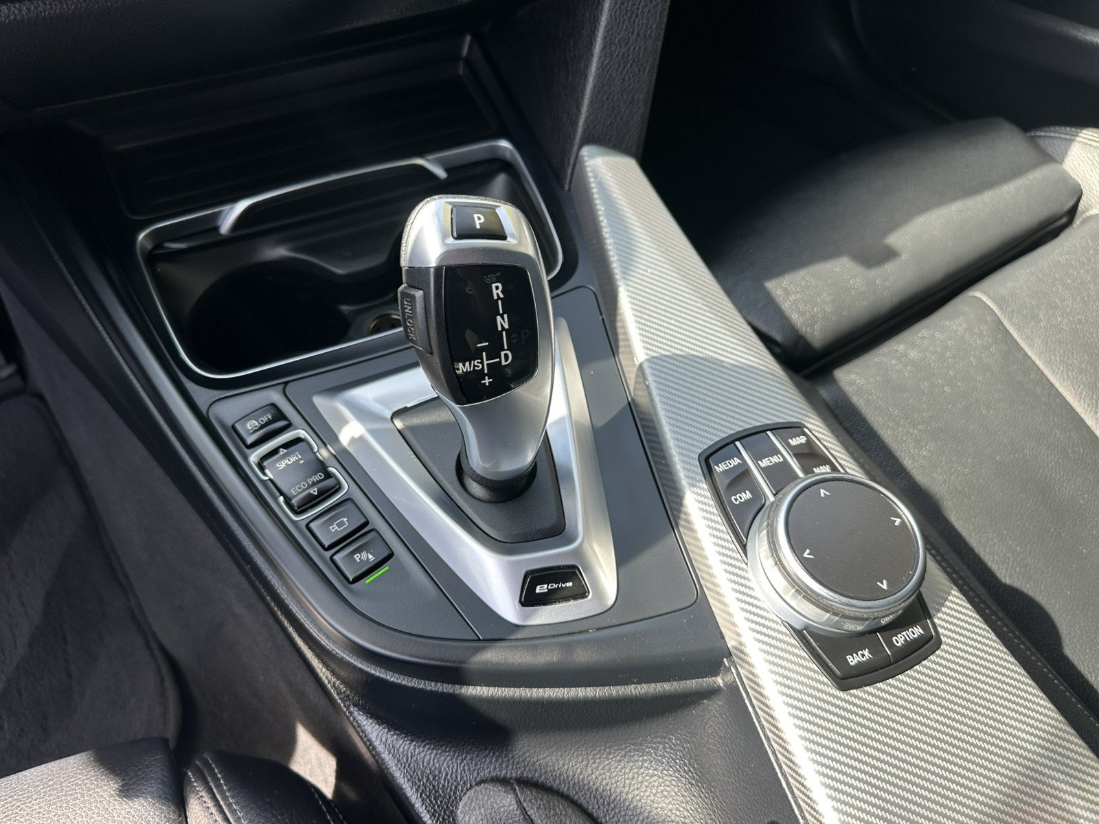 Used 2018 BMW 330e RWD image 24