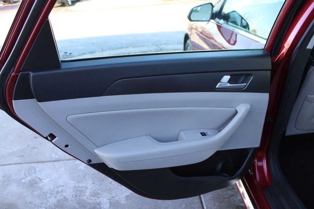 Used 2016 Hyundai Sonata Sport image 24
