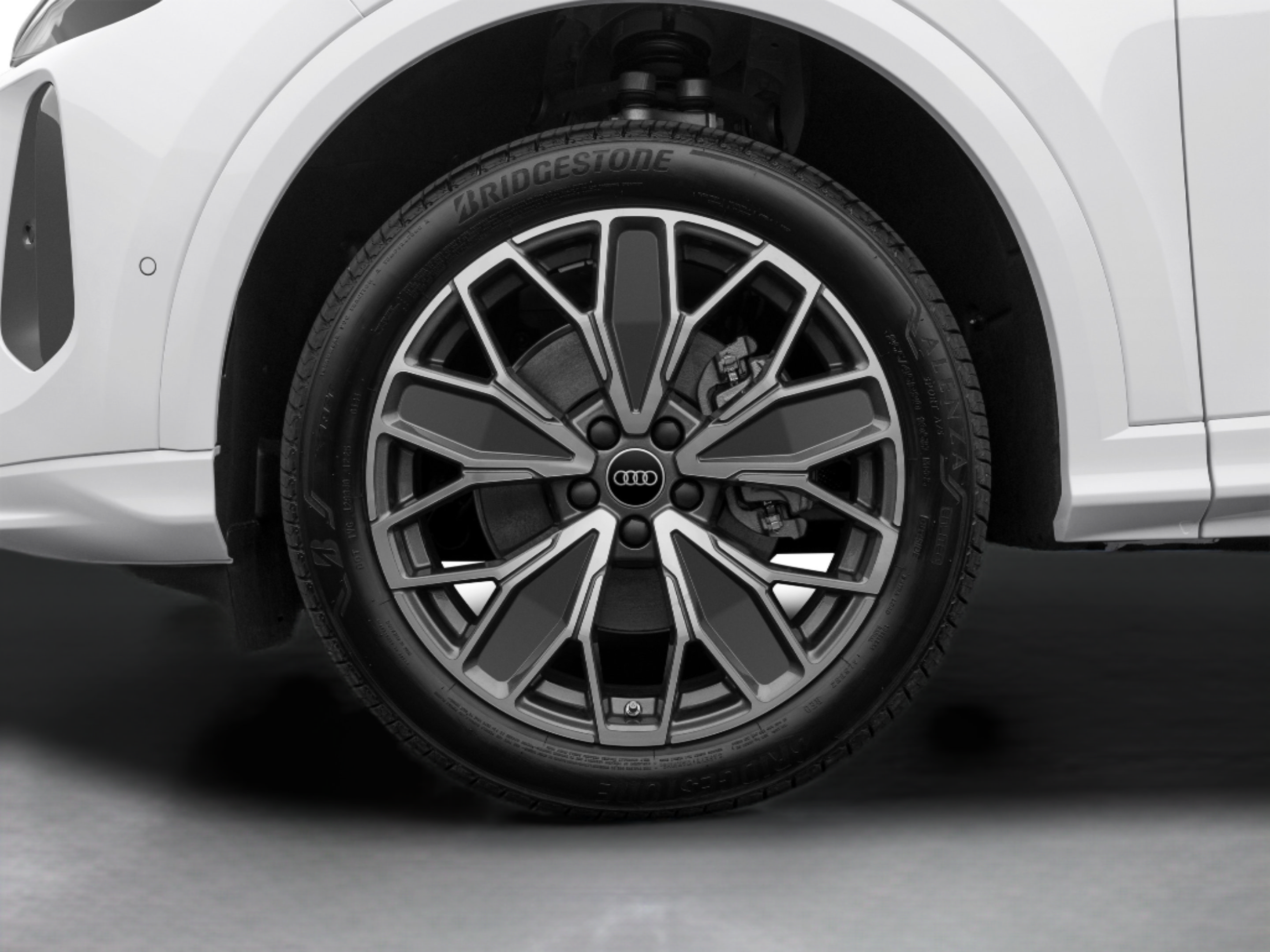 Certified 2025 Audi Q5 Premium w/ Convenience Package AWD/4WD image 37