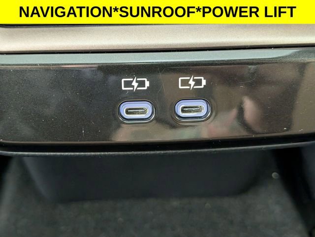 Used 2025 Toyota Crown Signia w/ Advanced Technology Package AWD/4WD image 27