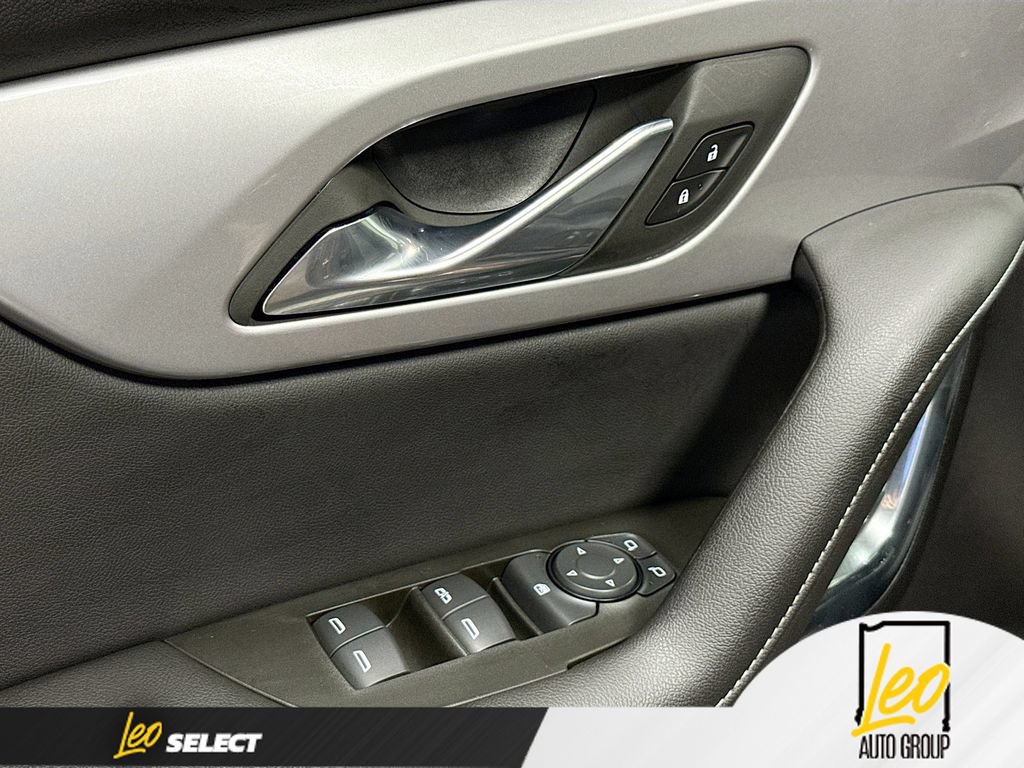 Used 2023 Chevrolet Blazer LT AWD/4WD image 19